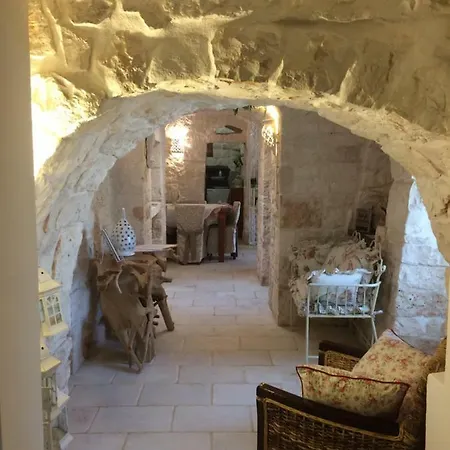 Luxury Borgo Del Trullo Magno