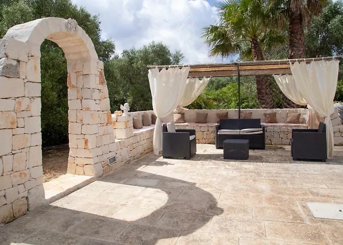 Luxury Borgo Del Trullo Magno Hotel Ostuni